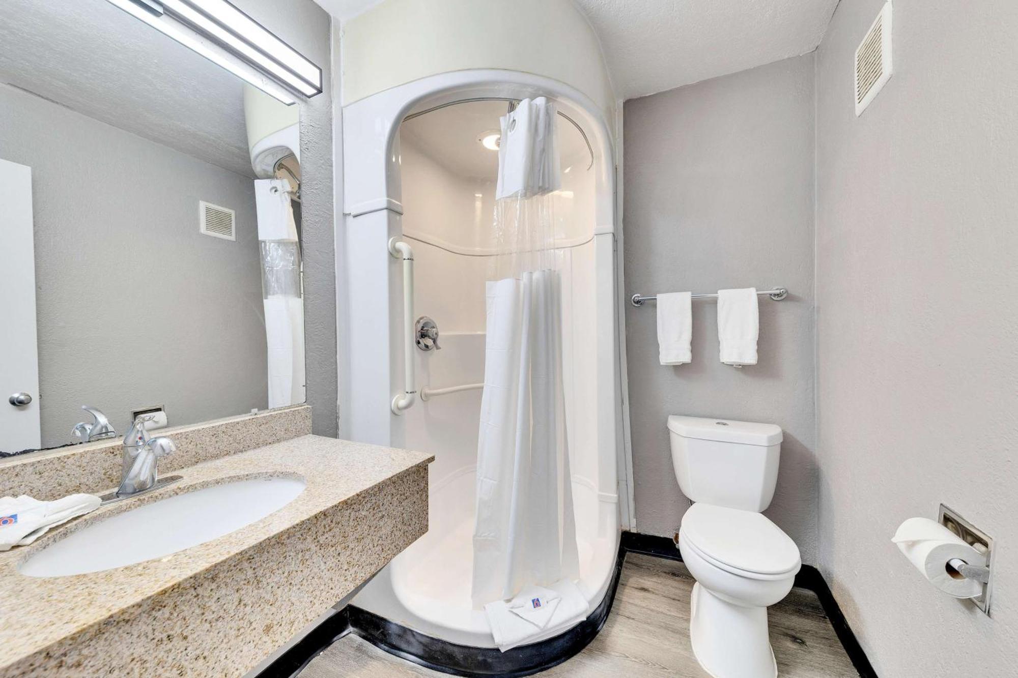 Motel 6-Austin, Tx - Airport - South Экстерьер фото