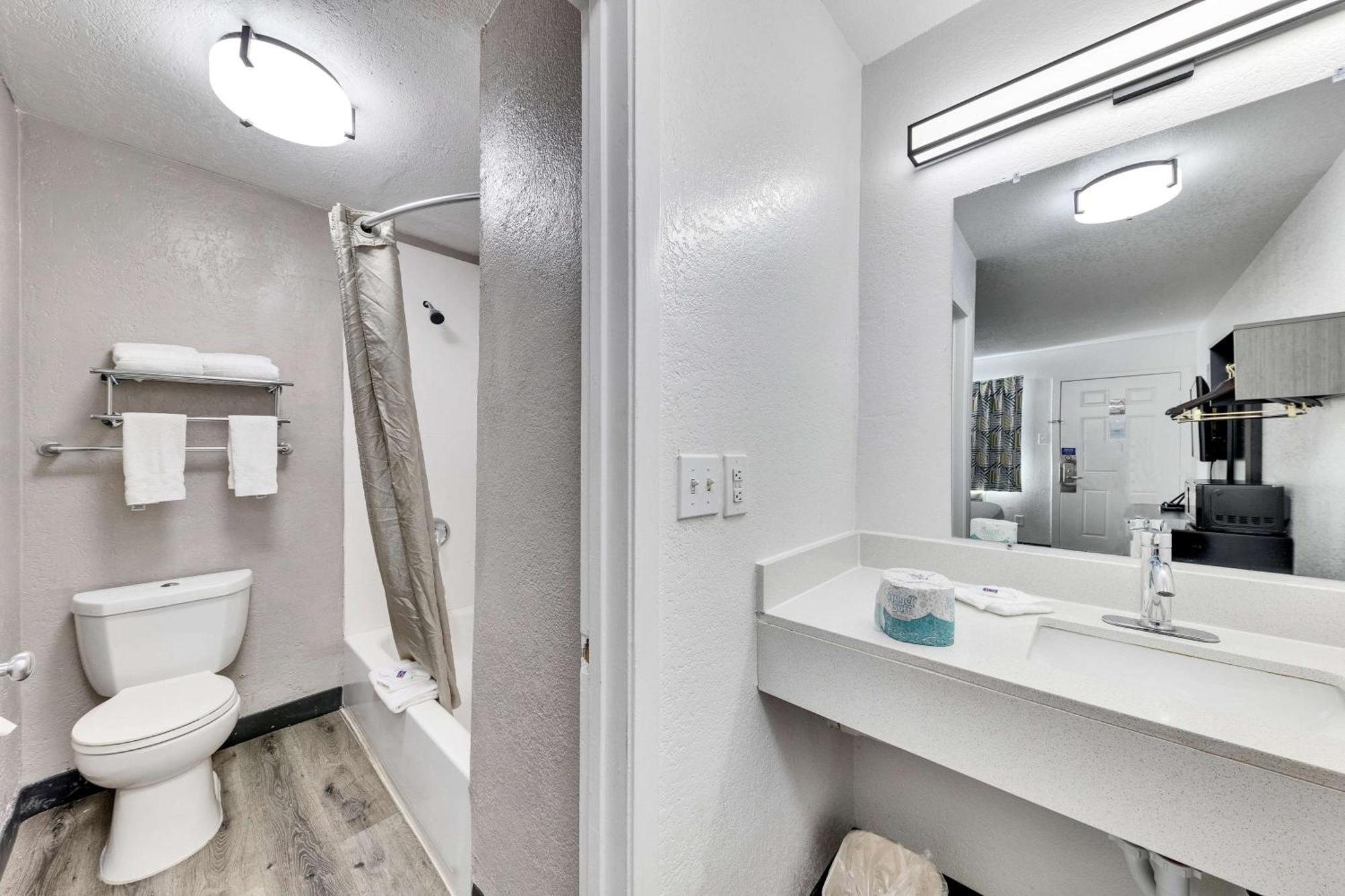 Motel 6-Austin, Tx - Airport - South Экстерьер фото